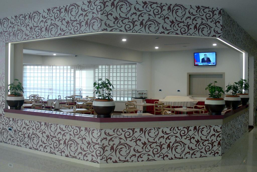Sky 2 Hotel 4*