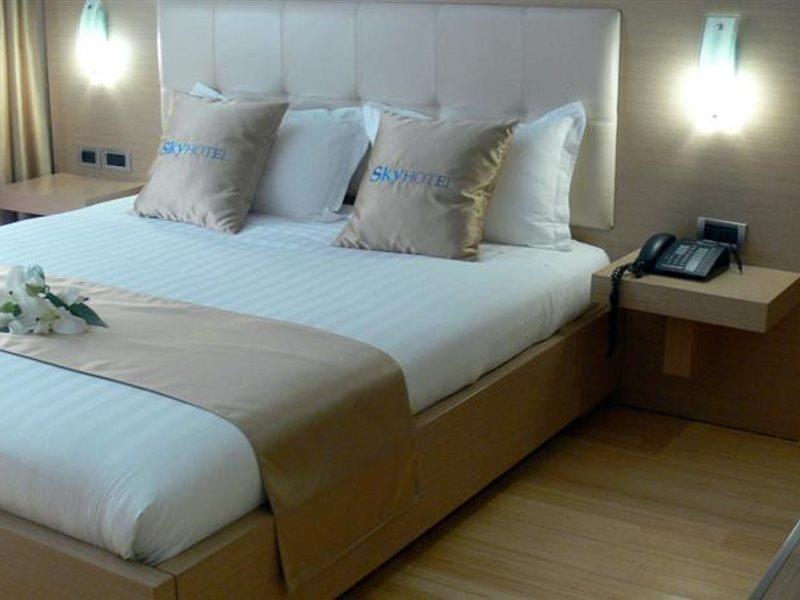 Hotel Sky 2