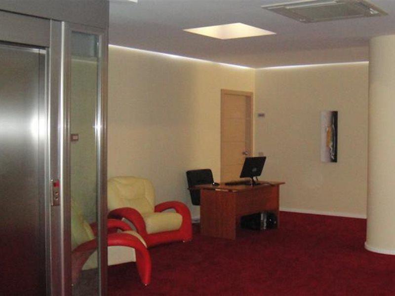 Hotel Sky 2 4*