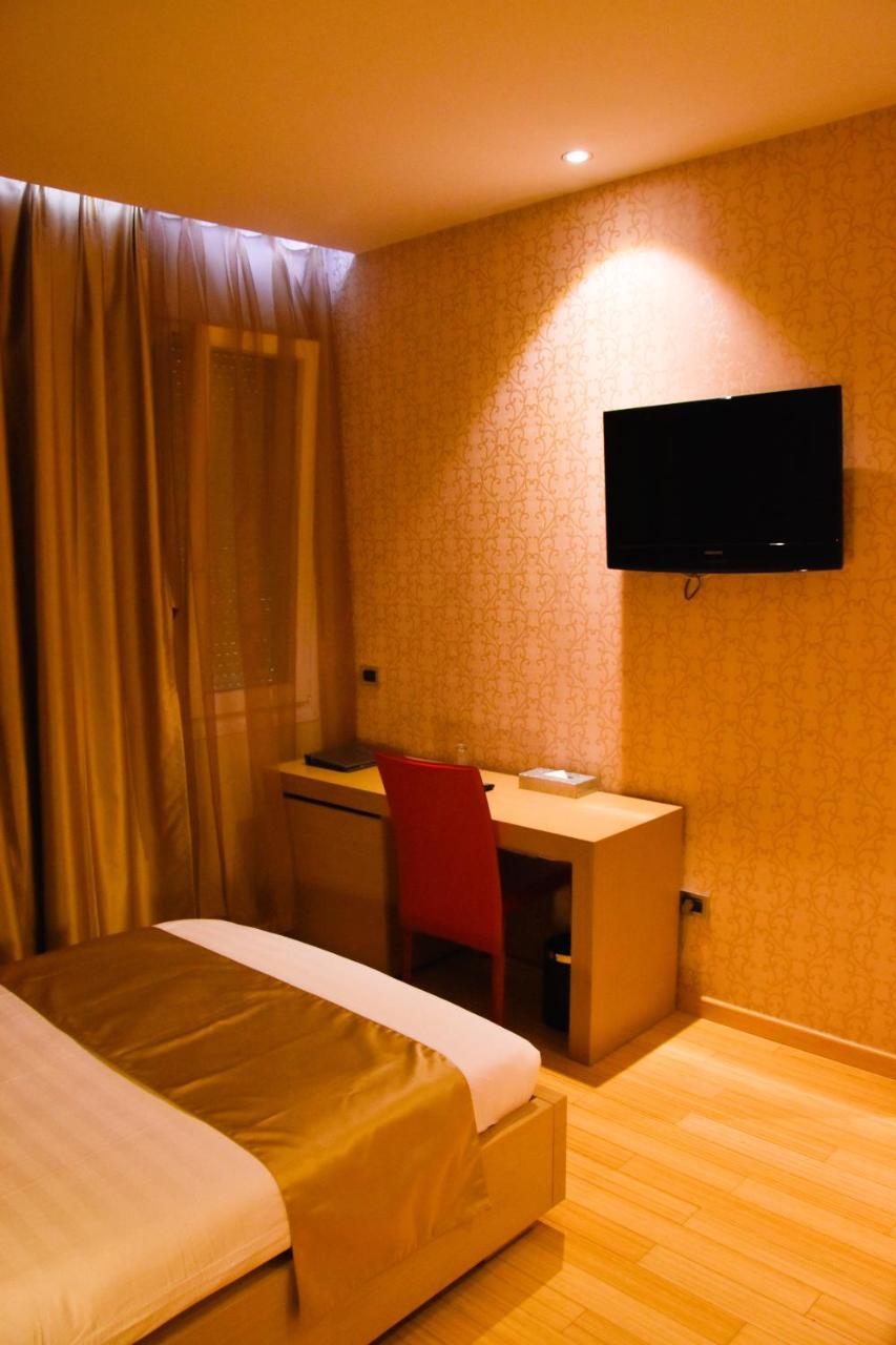 Hotel Sky 2 Tirana