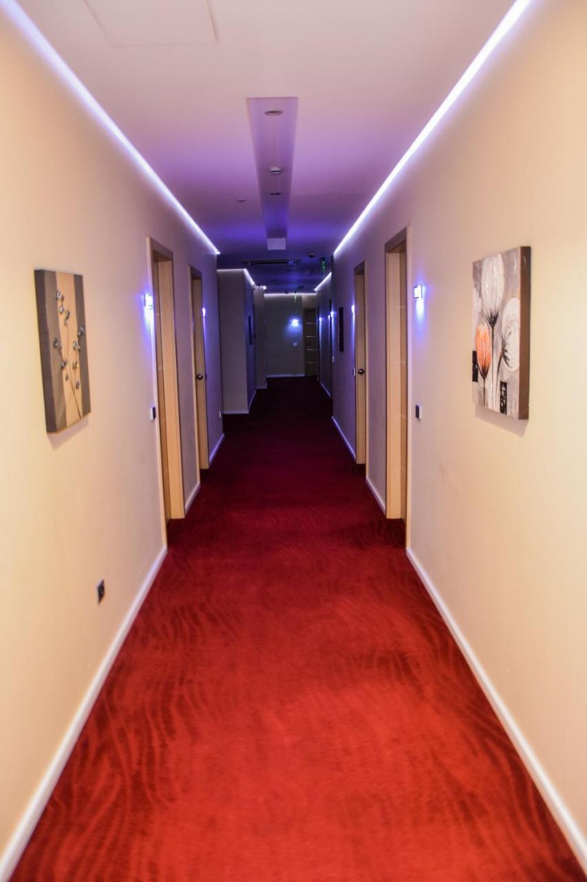 Sky 2 Hotel 4*