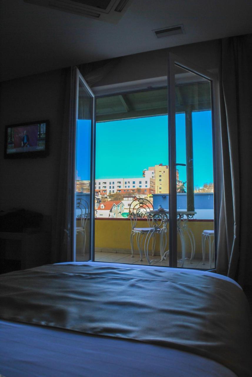 Hotel Sky 2 Tirana